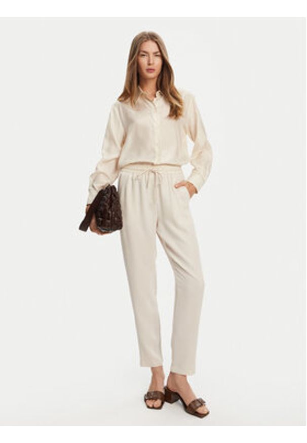 Marella Koszula Alec 2513111015 Écru Regular Fit. Materiał: jedwab