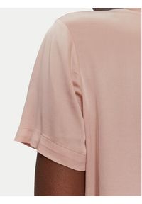ViCOLO Bluzka TD0007 Różowy Relaxed Fit. Kolor: różowy. Materiał: wiskoza