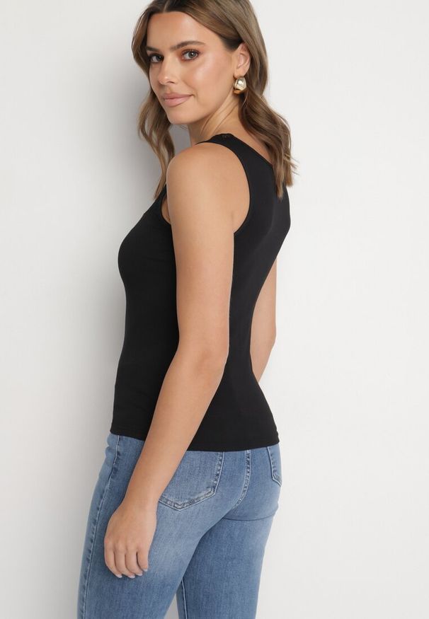 Born2be - Czarny Top z Bawełny z Koronką Arionor. Okazja: na co dzień. Kolor: czarny. Materiał: bawełna, koronka. Wzór: koronka. Styl: klasyczny, casual