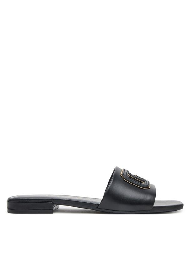 Guess Klapki FLJTAR LEA19 Czarny. Kolor: czarny. Materiał: skóra