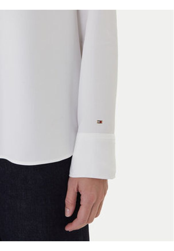TOMMY HILFIGER - Tommy Hilfiger Bluzka WW0WW47339 Biały Relaxed Fit. Kolor: biały. Materiał: wiskoza