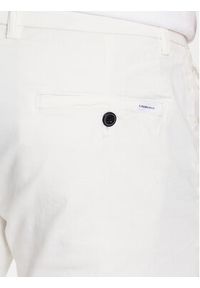 Lindbergh Szorty materiałowe 30-505044 Biały Slim Fit. Kolor: biały. Materiał: bawełna #4