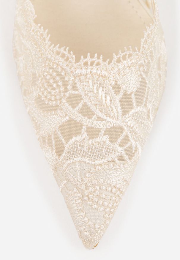 Born2be - Beżowe Koronkowe Szpilki VICES z Odkrytą Piętą w Eleganckim Stylu Vitavia. Okazja: na spotkanie biznesowe, na co dzień, na wesele, na ślub cywilny. Zapięcie: pasek. Kolor: beżowy. Materiał: koronka. Wzór: koronka. Obcas: na szpilce. Styl: elegancki