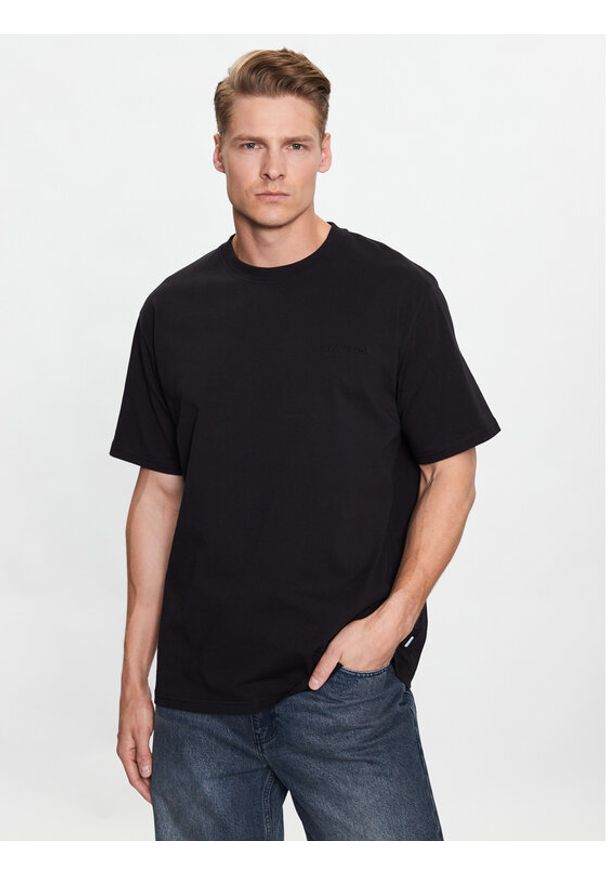 Woodbird T-Shirt Baine Base 2216-430 Czarny Regular Fit. Kolor: czarny. Materiał: bawełna