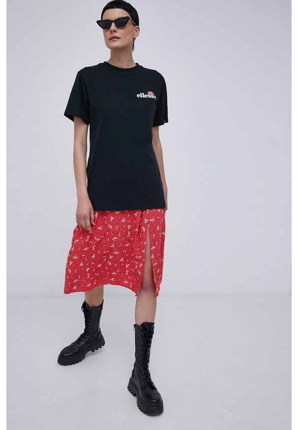 Ellesse - T-shirt bawełniany. Okazja: na co dzień. Kolor: czarny. Materiał: bawełna. Wzór: gładki. Styl: casual