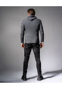 GUNS & TUXEDOS - Szary sweter z kapturem Cold Sunrise. Okazja: na co dzień. Typ kołnierza: kaptur. Kolor: szary. Materiał: materiał, jeans, wełna. Wzór: aplikacja. Styl: casual, elegancki #5