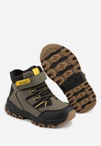Born2be - Zielone Botki w Trekkingowym Stylu Vices Zapinane na Rzep Nelanella. Okazja: na uczelnię, na spacer. Zapięcie: rzepy. Kolor: zielony. Materiał: jeans. Wzór: kolorowy. Styl: elegancki #4