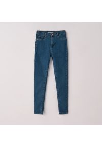 Cropp - Niebieskie jeansy push up - Niebieski. Kolor: niebieski #1
