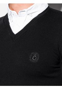 Ombre Clothing - Sweter męski E120 - czarny - XL. Typ kołnierza: dekolt w serek, kołnierzyk koszulowy. Kolor: czarny. Materiał: nylon, materiał, bawełna. Styl: klasyczny