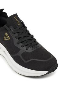 Guess Sneakersy FLJSOL FAB12 Czarny. Kolor: czarny. Materiał: materiał #2