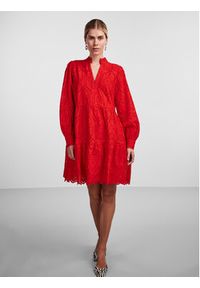 YAS Sukienka 26027162 Czerwony Regular Fit. Kolor: czerwony #4