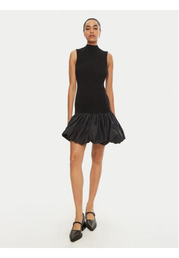 ROTATE Sukienka koktajlowa 113620 Czarny Slim Fit. Kolor: czarny. Materiał: syntetyk. Styl: wizytowy