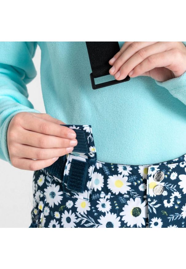 DARE 2B - Spodnie narciarskie dla dzieci Dare2Be Pow z szelkami. Kolor: wielokolorowy. Materiał: poliester. Wzór: kwiaty. Sezon: zima. Sport: narciarstwo