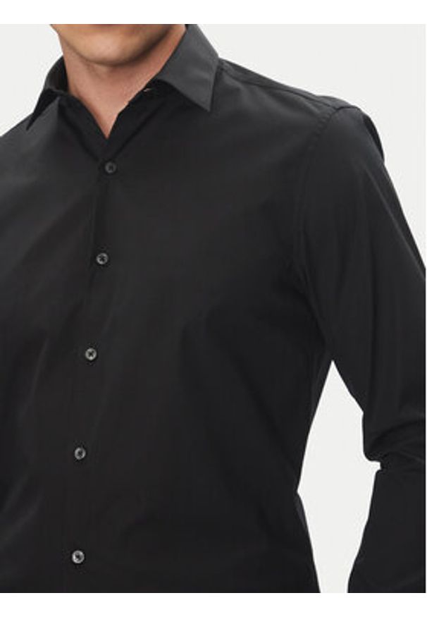 Calvin Klein Koszula Essential LV019EU000 Czarny Slim Fit. Kolor: czarny. Materiał: bawełna