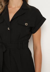 Born2be - Czarny Kombinezon z Krótkim Rękawem i Szerokimi Nogawkami z Materiałowym Paskiem Floeria. Okazja: na co dzień. Kolor: czarny. Materiał: materiał. Długość rękawa: krótki rękaw. Długość: krótkie. Styl: wizytowy, casual, elegancki #7