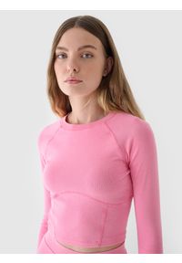 4f - 4F Longsleeve cropped gładki damski - różowy M. Okazja: na co dzień. Kolor: różowy. Materiał: jersey, materiał, bawełna, elastan, dzianina. Długość rękawa: długi rękaw. Długość: długie. Wzór: gładki. Styl: sportowy, casual