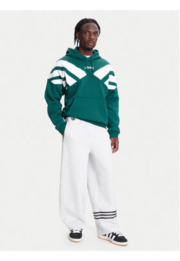 Adidas - adidas Spodnie dresowe Neuclassics JW5443 Szary Loose Fit. Kolor: szary. Materiał: syntetyk