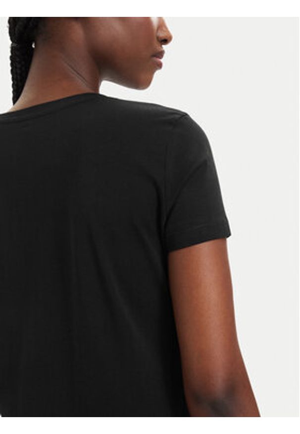 Guess T-Shirt W6GI19 K3042 Czarny Regular Fit. Kolor: czarny. Materiał: bawełna