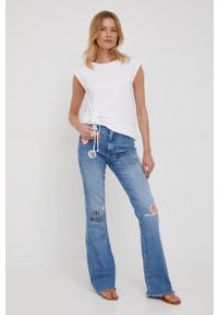 Wrangler jeansy WESTWARD WORN INDIGO damskie high waist. Stan: podwyższony. Kolor: niebieski