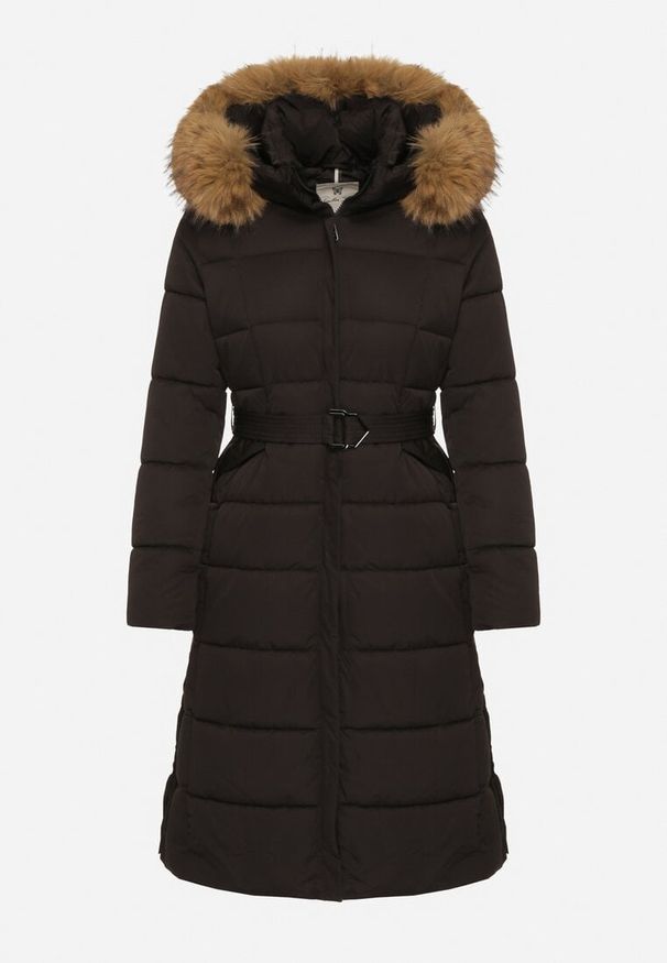 Born2be - Czarna Długa Kurtka Pikowana z Kapturem z Futerkiem i Paskiem w Talii Avesiia. Okazja: do pracy, na spotkanie biznesowe. Typ kołnierza: kaptur. Kolor: czarny. Materiał: futro. Długość: długie. Styl: biznesowy