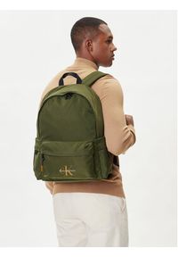 Calvin Klein Plecak Bold Round Backpack LV04D3114G Zielony. Kolor: zielony. Materiał: materiał #6