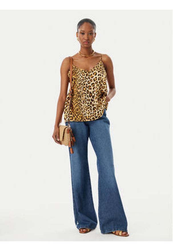 LOLA CASADEMUNT Top LS2615011 Brązowy Regular Fit. Kolor: brązowy