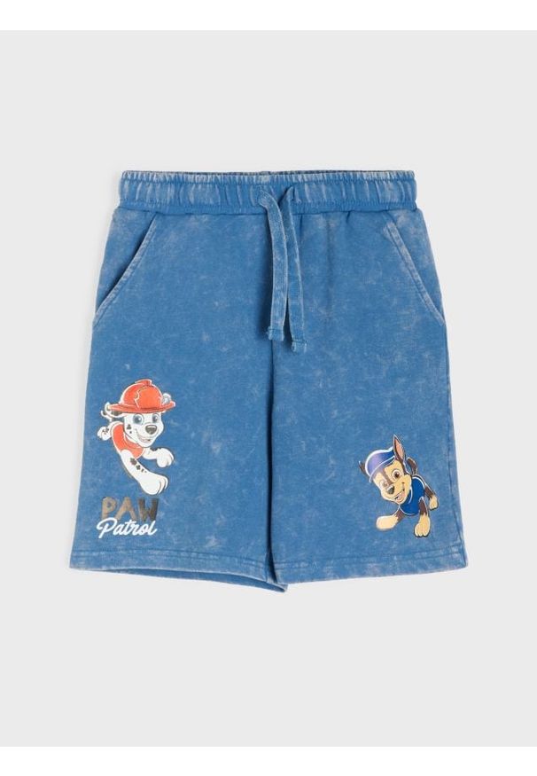 Sinsay - Dresowe szorty z efektem sprania PAW Patrol - niebieski. Kolor: niebieski. Materiał: dresówka
