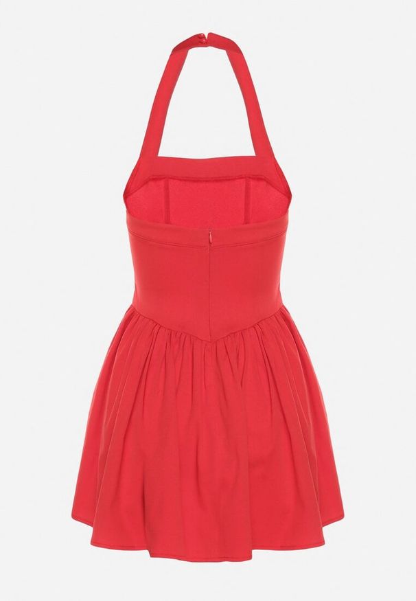 Born2be - Czerwona Rozkloszowana Sukienka Vices z Paskiem na Szyję Nelimira. Okazja: na co dzień. Kolor: czerwony. Wzór: aplikacja. Styl: casual, elegancki