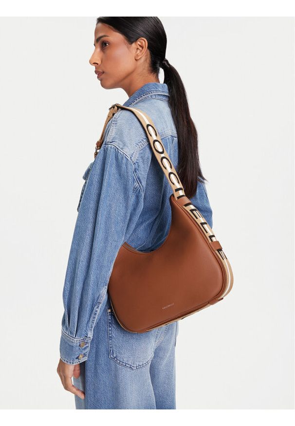 Coccinelle Torebka Coccinelle Raquel E1 SQ0 13 02 01 Brązowy. Kolor: brązowy. Materiał: skórzane