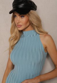 Renee - Jasnoniebieski Top z Golfem i Wiskozą z Prążkowanego Materiału Lilithea. Okazja: na co dzień. Typ kołnierza: golf. Kolor: niebieski. Materiał: materiał, wiskoza, prążkowany. Styl: elegancki, casual #4