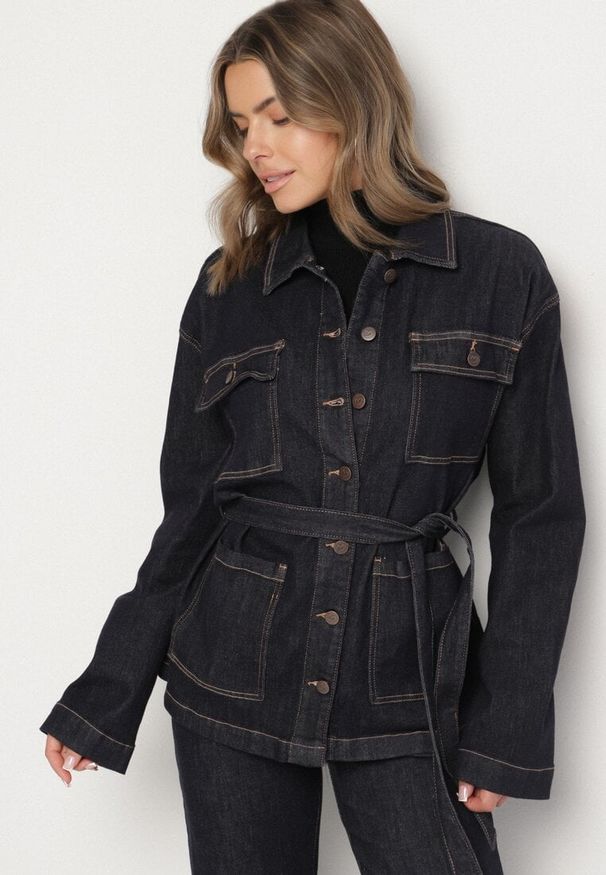 Born2be - Granatowa Koszulowa Kurtka Jeansowa z Wiązanym Paskiem w Talii Zennessa. Okazja: na spacer, na co dzień. Kolor: niebieski. Materiał: jeans. Styl: casual, klasyczny