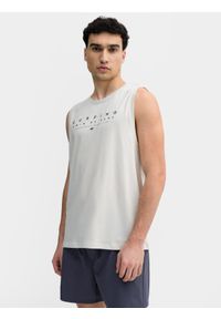 4f - Tank top regular z bawełny organicznej męski. Kolor: szary. Materiał: bawełna. Wzór: nadruk #1