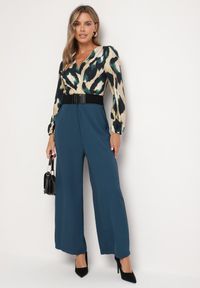 Born2be - Beżowo-Niebieski Kombinezon o Kopertowym Kroju z Dodatkowym Paskiem i Wzorzystą Górą Tinasirae. Okazja: na co dzień. Kolor: zielony. Styl: casual, elegancki #6