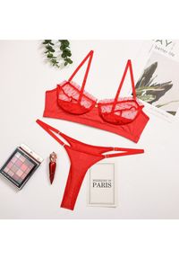 Intica - Zestaw bielizny koronkowej z delikatnymi detalami Henriqueta. Kolor: czerwony. Materiał: koronka. Wzór: aplikacja