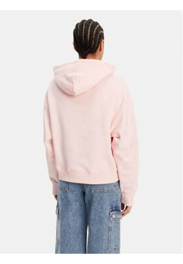 Tommy Jeans Bluza Badge DW0DW19414 Różowy Boxy Fit. Kolor: różowy. Materiał: bawełna
