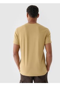 4f - 4F T-shirt regular z nadrukiem męski - beżowy XXL. Okazja: na co dzień. Kolor: beżowy. Materiał: bawełna, jersey, dzianina. Długość rękawa: krótki rękaw. Długość: krótkie. Wzór: nadruk. Styl: sportowy, klasyczny, casual