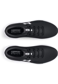 Buty Under Armour UA CHARGED SURGE 4, Mężczyźni. Kolor: czarny. Materiał: materiał, syntetyk, tkanina
