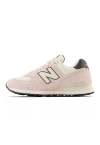 Buty New Balance W WL574PB różowe. Okazja: na co dzień. Kolor: różowy. Materiał: syntetyk, materiał, guma, zamsz, skóra. Szerokość cholewki: normalna. Model: New Balance 574 #6