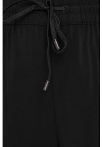 Scotch & Soda spodnie damskie kolor czarny proste high waist. Stan: podwyższony. Kolor: czarny. Materiał: tkanina, włókno, wiskoza, materiał #2