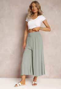 Renee - Jasnozielone Szerokie Spodnie High Waist o Długości 7/8 Rathi. Stan: podwyższony. Kolor: zielony. Materiał: wiskoza, tkanina