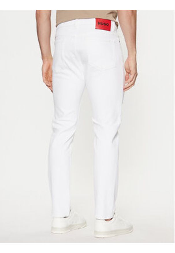 Hugo - HUGO Jeansy 50530605 Biały Slim Fit. Kolor: biały