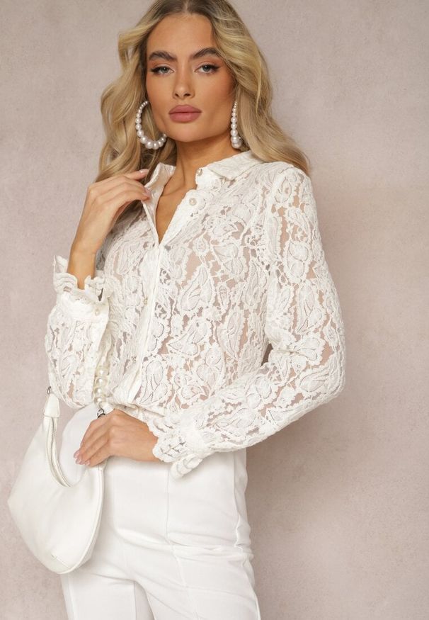 Renee - Biała Koszula Koronkowa na Guziki Acameda. Kolor: biały. Materiał: koronka