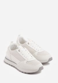 Born2be - Białe Sneakersy z Siateczką i Antypoślizgową Podeszwą Katala. Okazja: na spacer, na co dzień. Kolor: biały. Materiał: jeans. Sport: turystyka piesza #2