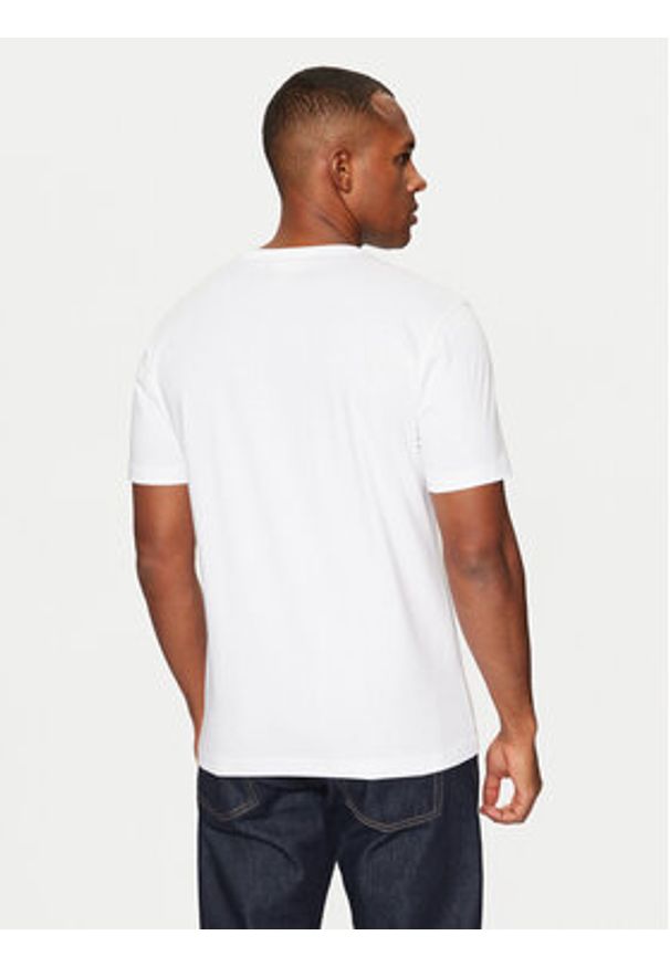 Calvin Klein T-Shirt K10K113803 Biały Regular Fit. Kolor: biały. Materiał: bawełna