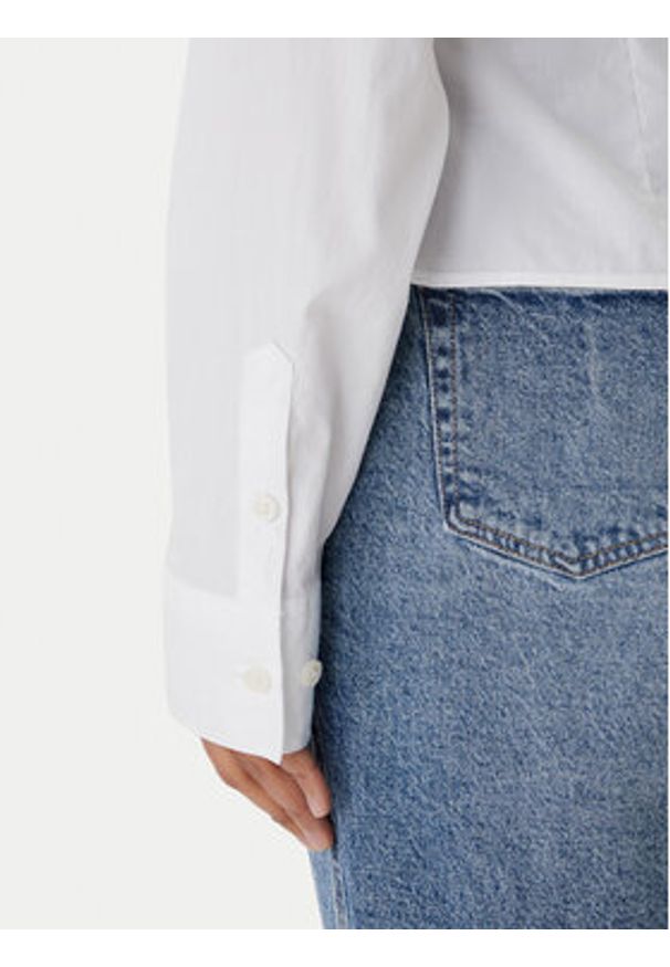 Guess Jeans Koszula W6RH66 WH7P1 Biały Regular Fit. Kolor: biały. Materiał: bawełna