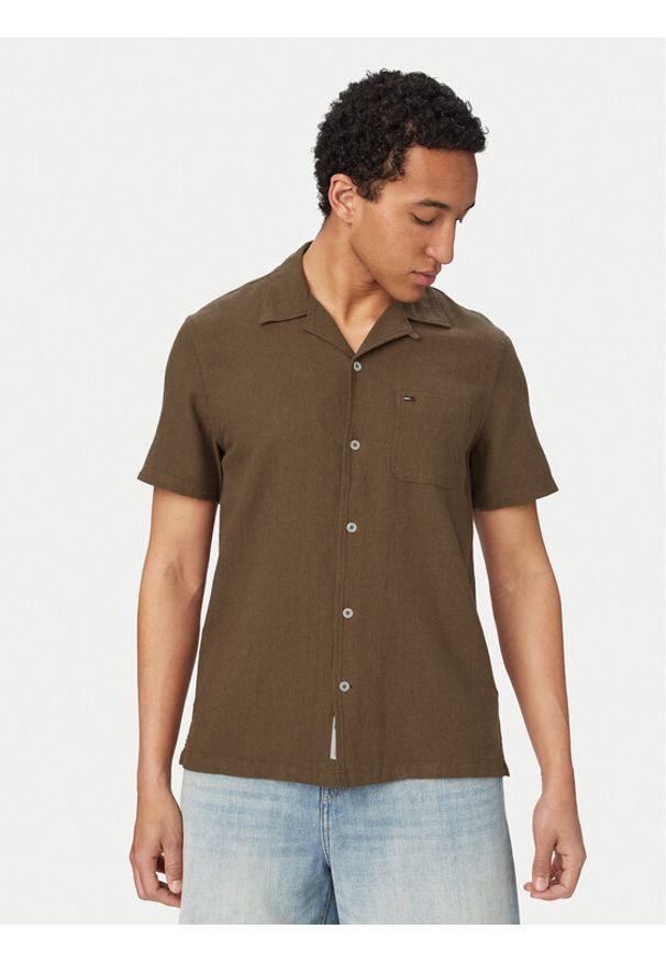 Tommy Jeans Koszula DM0DM23058 Brązowy Regular Fit. Kolor: brązowy. Materiał: bawełna