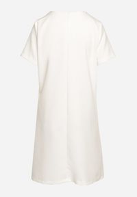 Born2be - Biała Sukienka Trapezowa Mini z Kieszeniami Hreona. Kolor: biały. Typ sukienki: trapezowe. Długość: mini #4