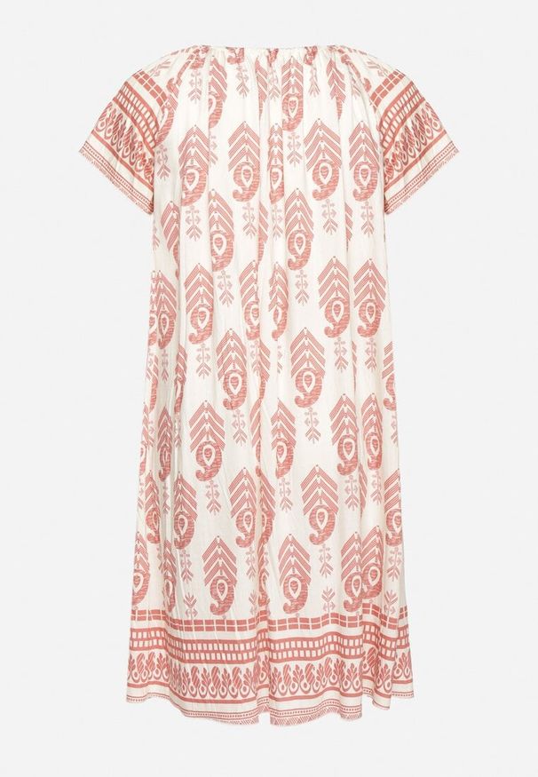 Born2be - Różowa Wiskozowa Sukienka ze Wzorem Boho Ellivra. Okazja: na co dzień. Kolor: różowy. Materiał: wiskoza. Wzór: aplikacja. Styl: boho