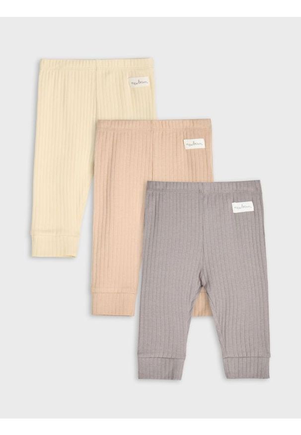 Sinsay - Legginsy 3 pack - biały. Kolor: biały. Materiał: guma, materiał, prążkowany. Wzór: aplikacja