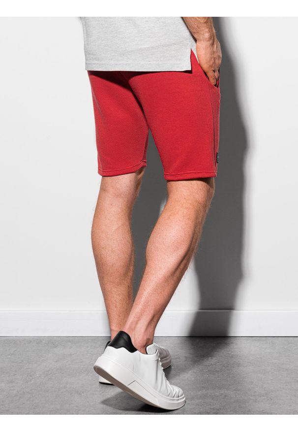 Czerwone szorty Ombre Clothing krótkie